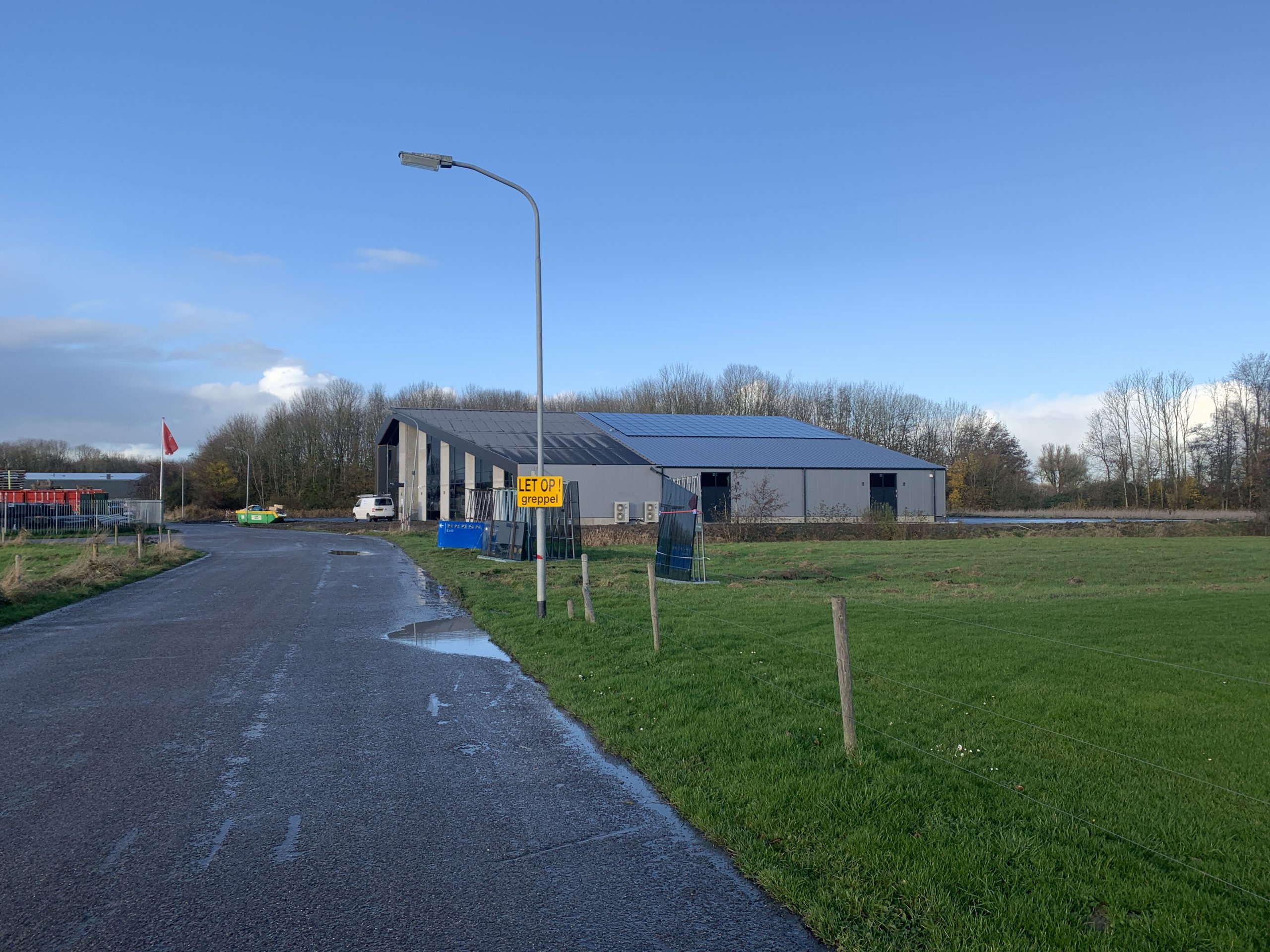 Van greppel tot kantoor & laboratorium